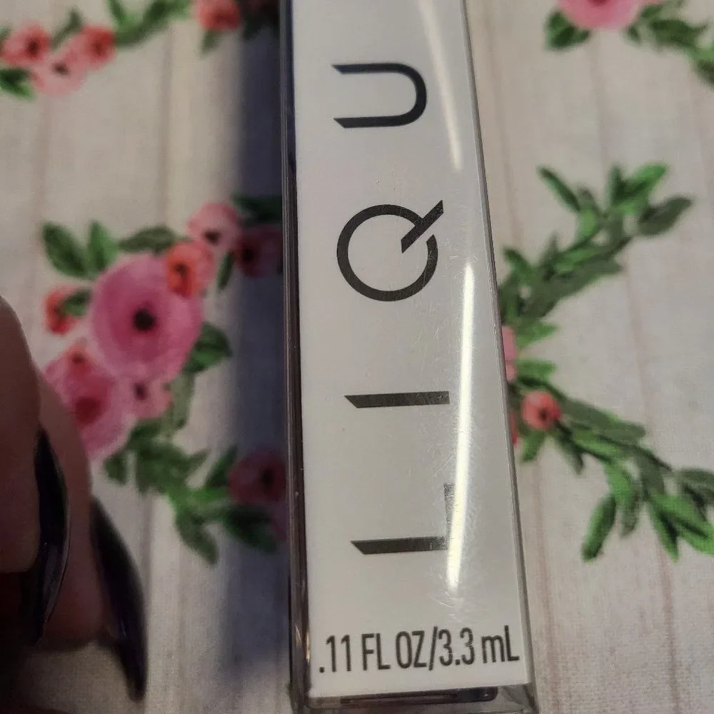 Lique Metallic Liquid Lip Gloss Outrageous